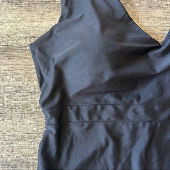 Ruched backflip from summer salt swim size 18 - Picture 4 of 10